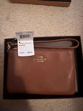 Coach Crossgrain Leather Small Wristlet 52392 Saddle Tan NWT